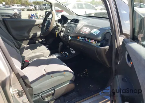 2010 Honda Fit z USA, uszkodzony, nr VIN JHMGE8H21AS019178